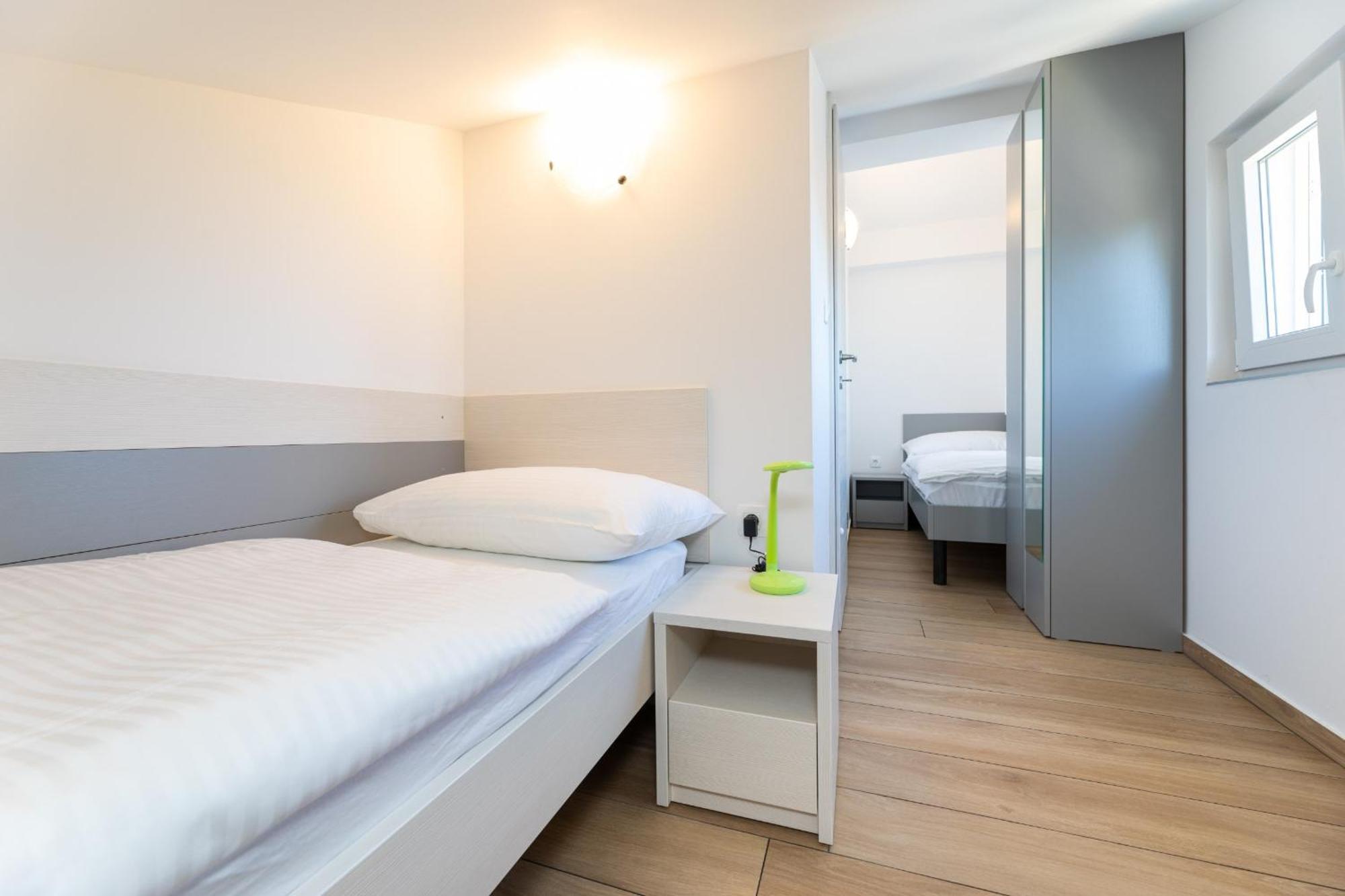 Crnekovic Ix Apartment *