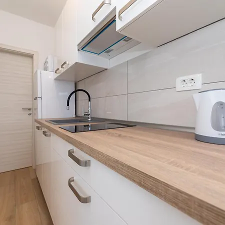 Apartments Crnekovic IX Baška Esterno foto