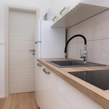 Apartments Crnekovic IX Baška Esterno foto