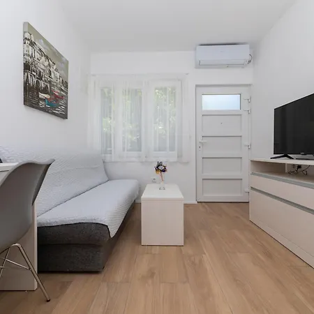 Apartments Crnekovic IX Baška Esterno foto