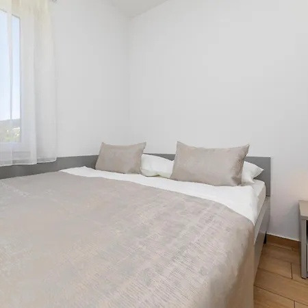 Apartments Crnekovic IX Baška Esterno foto