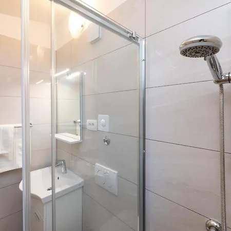 Apartments Crnekovic IX Baška Esterno foto