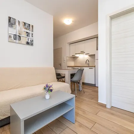 Apartments Crnekovic IX Baška Esterno foto