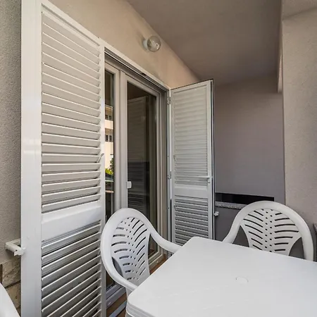 Apartments Crnekovic IX Baška Esterno foto
